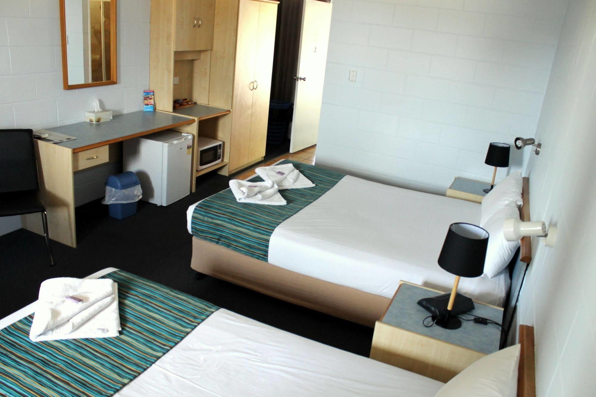 Rocky Glen Hotel Motel Gladstone Ngoại thất bức ảnh